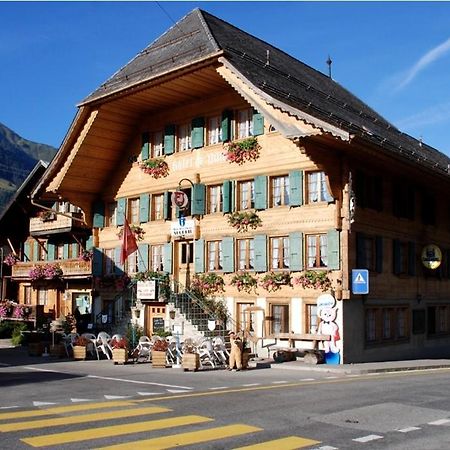 Hotel De Ville Rossinière Exteriör bild