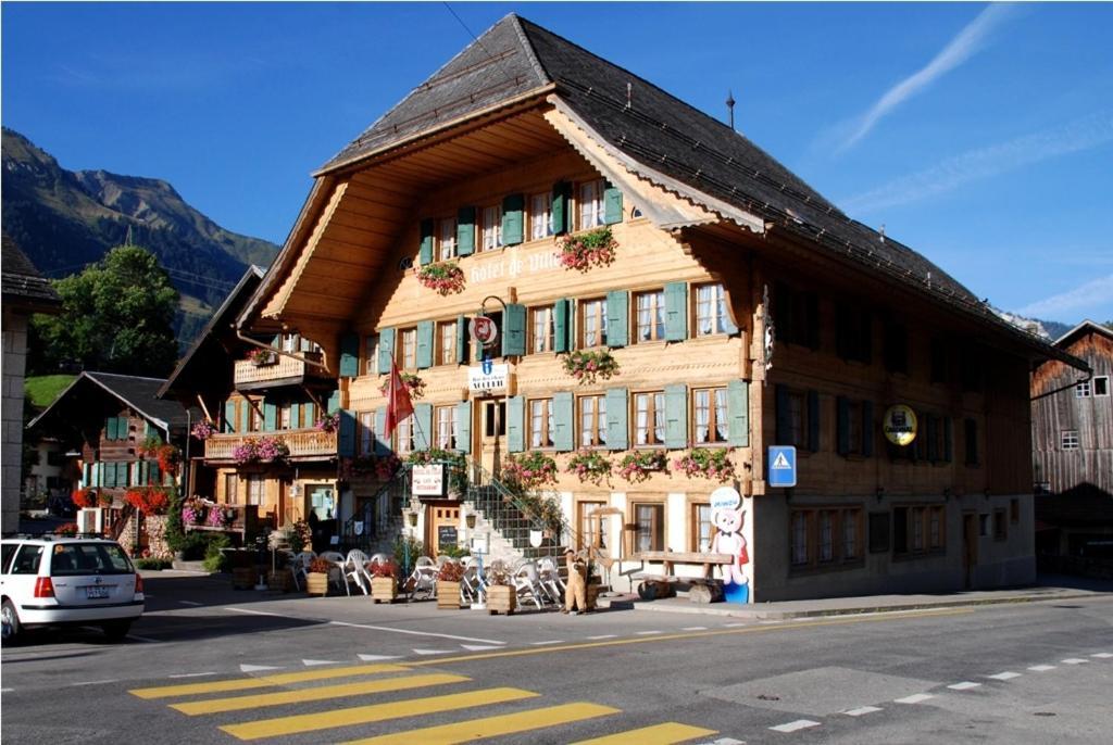 Hotel De Ville Rossinière Exteriör bild