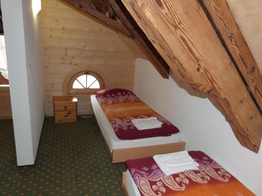 Hotel De Ville Rossinière Rum bild